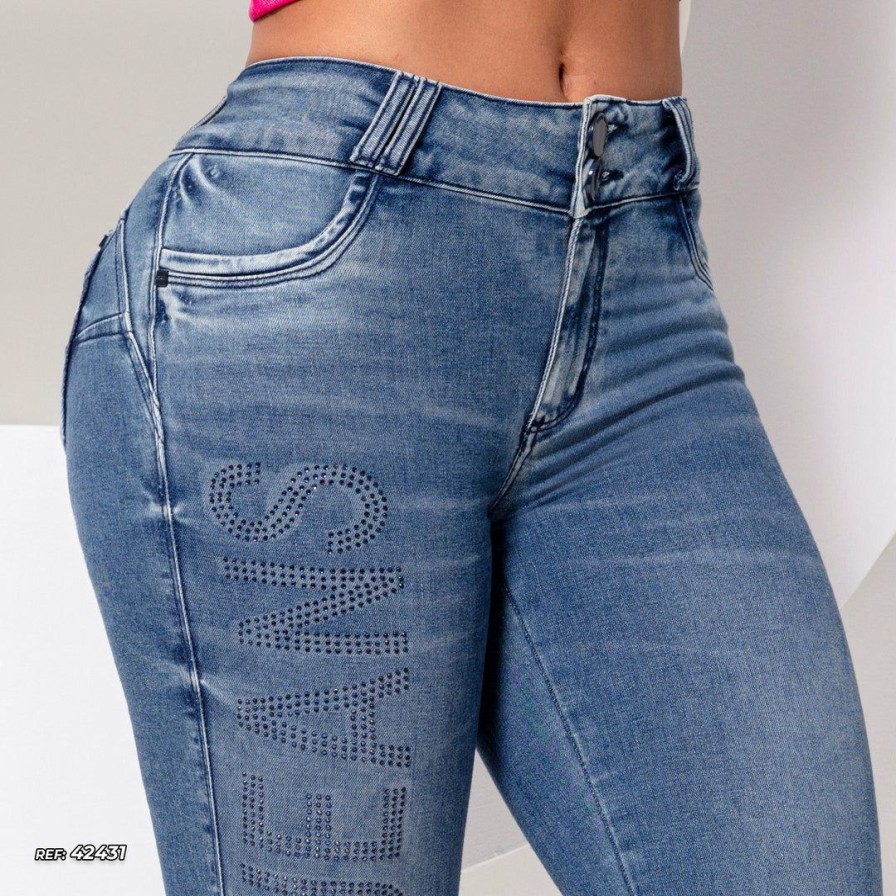 Women * | Conecte-Se Rhinestones Skinny Pants Pit Bull Jeans 42431